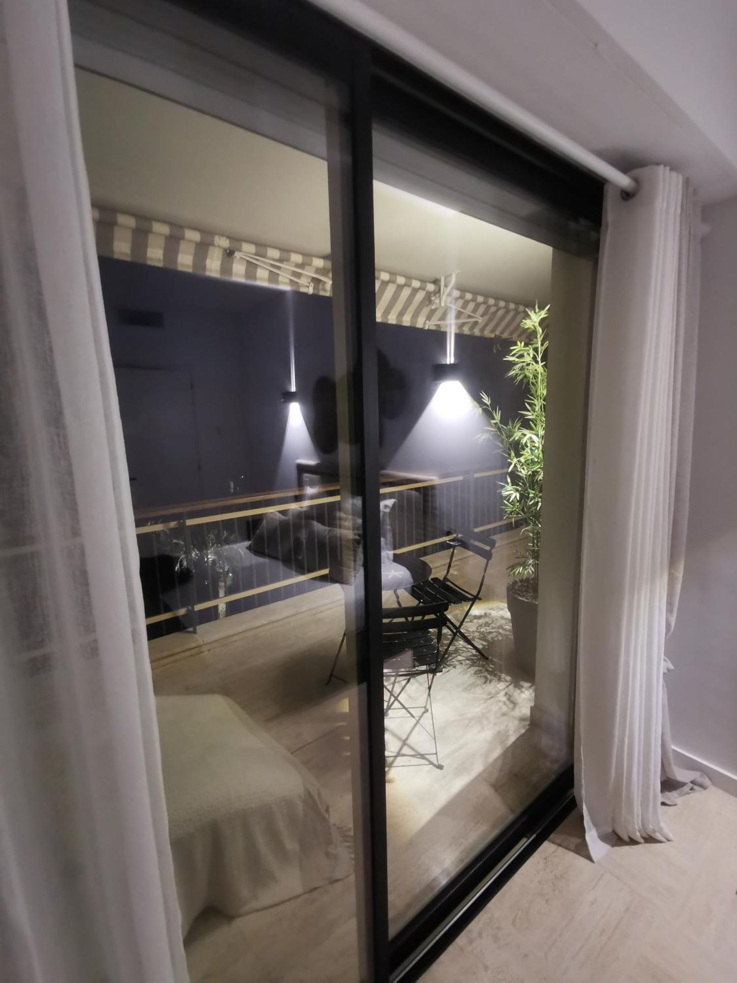 2 Bedrooms Seafront Cannes Exterior photo